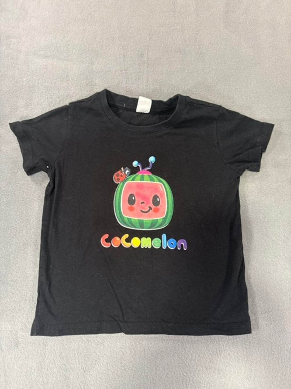 USED COCOMEION BLACK LOGO T-SHIRT ( SIZE 3T )